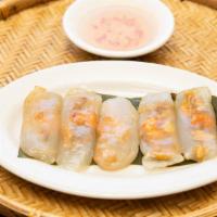 5 Piece Steamed Tapioca Dumpling · Filled with pork and shrimp. 
Bánh bột lọc