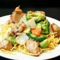 Soy Chicken Alfredo · Spaghetti noodle, mushroom, bell peppers, broccoli, carrot, onions, alfredo sauce, zucchini ...