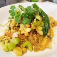 Curry Glass Noodle · Glass noodle, bamboo, broccoli, cabbage, bok choy, carrot, beansprout, onion, curry, and pea...
