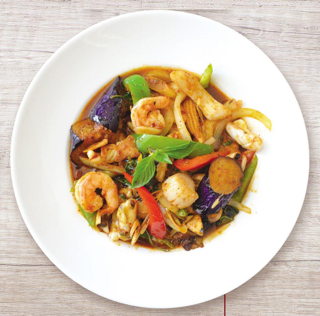 Ocean Thai Seafood · Seafood combination stir-fried in red chili sauce with galangal, lemongrass, kaffir lime leaves, bell peppers, mushrooms and onions. Medium spicy.