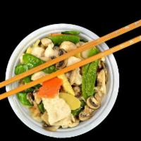 Moo Goo Gai Pan Combo · Mushroom, carrots, Chinese cabbages stir-fried with chicken in white sauce.