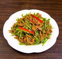 B02. Shredded Beef with Green Pepper 小椒牛肉丝 · Stir-fried with green pepper, red pepper in black bean sauce.