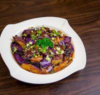 L26. Eggplant in Spicy Garlic Sauce Lunch Special 鱼香茄子 · 