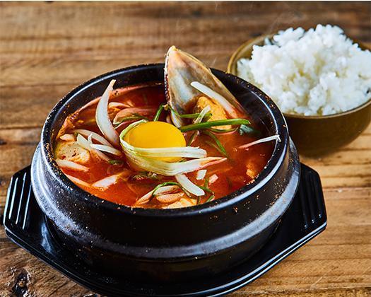 Seafood Soon Tofu Soup · Spicy Tofu Soup with Seafood and Vegetables (Mushroom, Scallion, Onion, Zucchini)
Steamed Rice Together
*** Delivery - No Egg ***