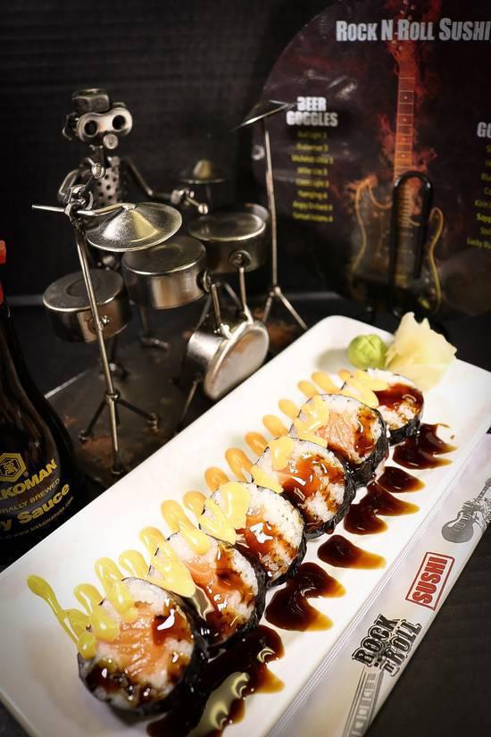 Salmon Roll · Choice of whole roll fried or regular with spicy mayo and eel sauce.