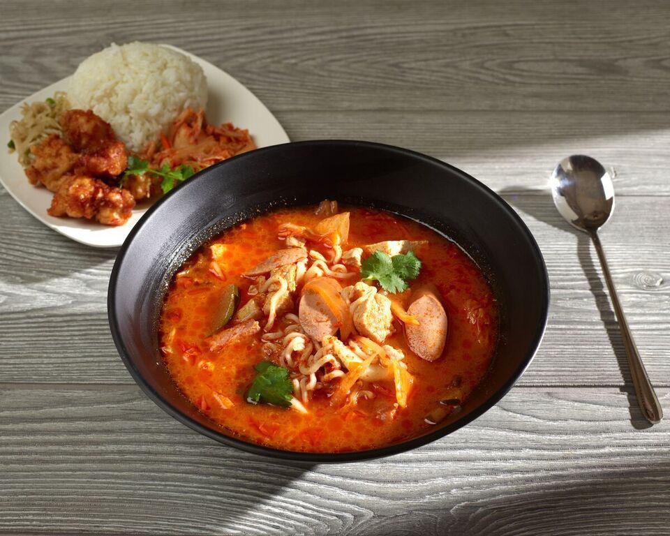 Umma's House Restaurant & Cafe · Sushi Bars · Sushi · Japanese · Lunch · Dinner · Asian · Korean