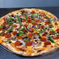 Deluxe Pie · Pepperoni, sausage, onions, bell peppers, mushrooms and black olives