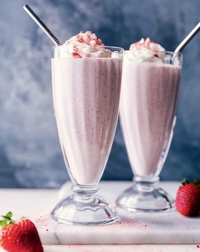 Strawberry shake · 