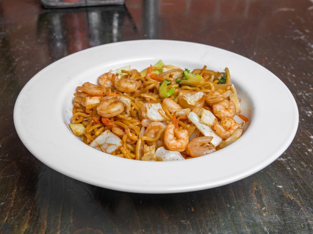 Shrimp Lomein · Fresh Shrimp with onions, green cabbage, carrots and broccoli. 