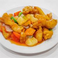 Sweet and Sour Entree · Lightly deep fried with bell peppers, carrots, onions and pineapples.