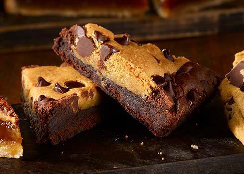 Blondie Brownie · Semi-sweet chocolate chips blended into a buttery, cookie-style brownie
