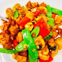  Chicken and Shrimp · Diced chicken and shrimp with red bell pepper, snow peas and mushroom. 
