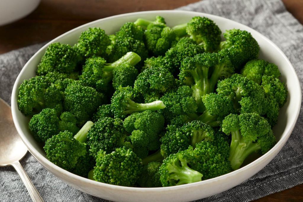 Family Size Steamed Broccoli  · Fresh broccoli florets steamed and lightly buttered. Serves up to 6.