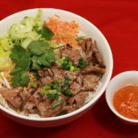 16. Bun Bo Nuong · Vermicelli with grilled beef.