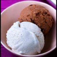 2 scoops of Breyer’s IceCream  · Your choice of Breyer’s IceCream Cookies and Cream Chocolate Vanilla  or Strawberry 