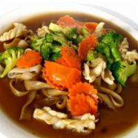 Lad Nar Moo · Fresh wide rice noodles stir fried with marinated pork tenderloin, broccoli, carrot and garl...