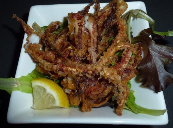 Geso Karaage · Deep fried squid tentacles. 