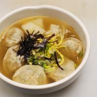 사골만두국 · beef bone hand-made dumpling soup