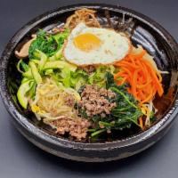 곱돌비빔밥 · hot stone pot bibimbob w/vegetable