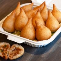 Ham Sui Gok · Fried shrimp and chicken dumpling