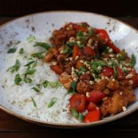 Kung Pao Chicken Bowl · Chicken breast, onions, bell peppers, water chestnuts, peanuts – served with choice of white...