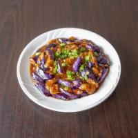 V02 Eggplant in Garlic Sauce (鱼香茄子) · 