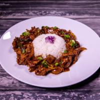 B5. Mongolian Beef · Hot and spicy