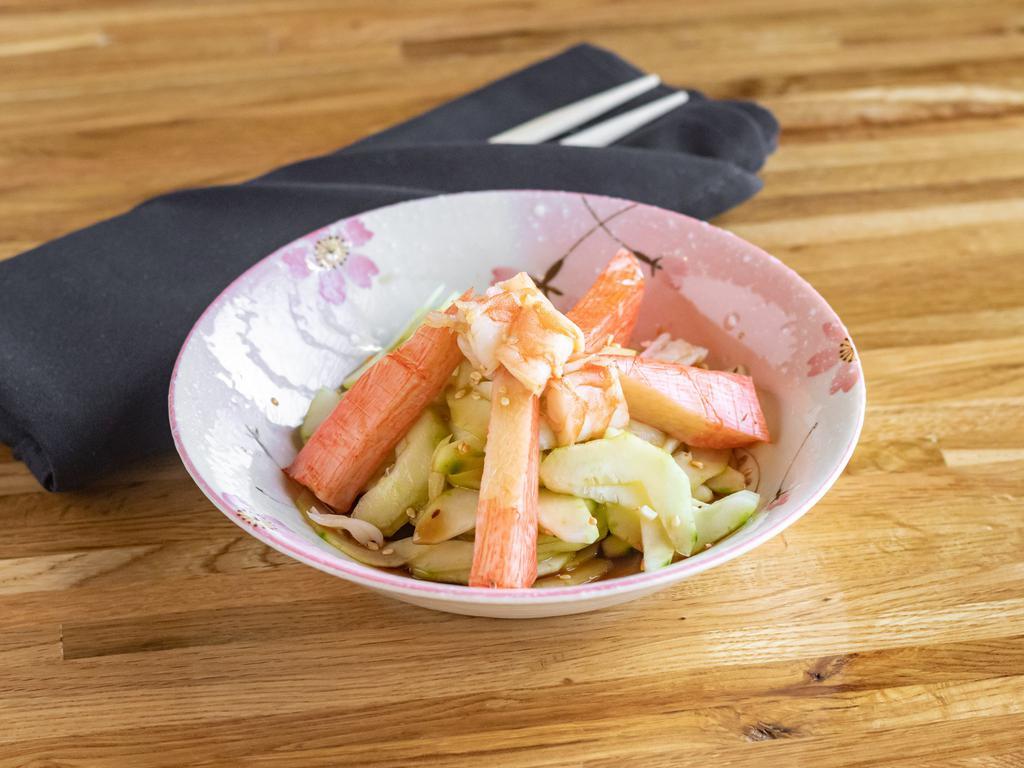 SA5. Sunomono · Shrimp, crabstick and cucumber served with light vinegar.