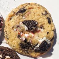 Cookies & Cream- Fresh Baked · 1 cookie per order