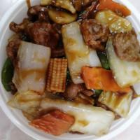 90. Beef with Chinese Vegetables · With steamed rice. 
