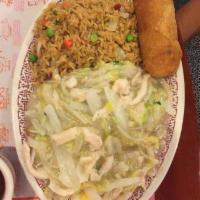 C1. Chicken Chow Mein Combination Platter · Served with egg roll and pork fried rice
