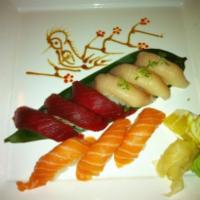 Trio Sushi · 3 pieces of tuna, 3 pieces of salmon and 3 pieces of yellowtail.