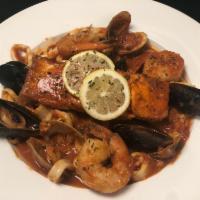 Zuppa di Pesce with Pasta · Flesh clams, mussels, calamari, shrimp, and salmon prepared in a special seafood sauce. Incl...