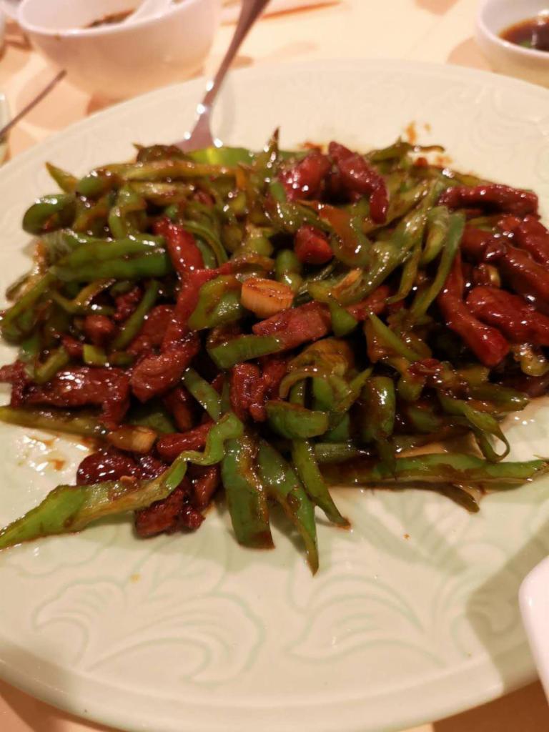 H1. Shredded Beef and Fresh Chili 小椒牛肉丝 · Spicy.