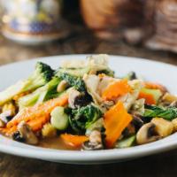Vegetable Delight · Choice of meats stir-fried with fresh gardSeeen vegetables in brown sauce. Served with steam...