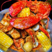 Whole Lobster Platter · potatoes , whole corn 
3 lb lobster , shrimps , mussels,  calamary served on fradiablo sauce 