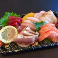 Sashimi Combo with soup · Chef Choice 5 kinds of raw fish. Served with soup.