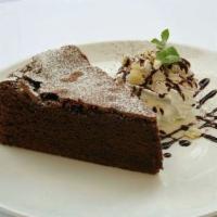 GF chocolate cake · served a la mode