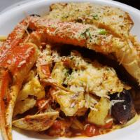 Cioppino for 2 · Snow crab, calamari, salmon, pollock, mussels, clams, scallops and shrimp
tossed in a homema...
