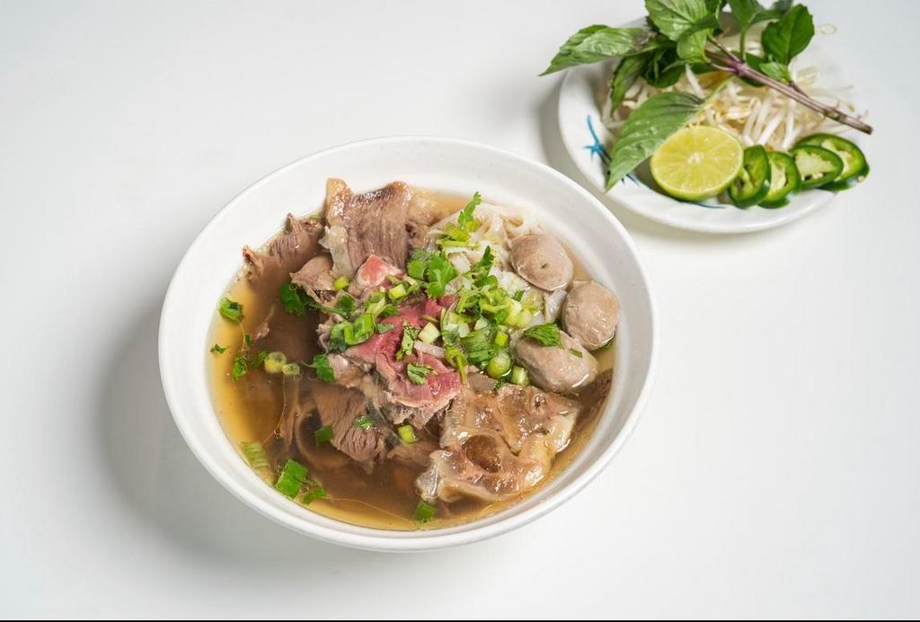 Pho Hung · Soup · Vegetarian · Noodles · Vietnamese