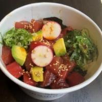 Tuna Poke Bowl · tuna, wakame, avocado, crispy garlic, chili oil, scallion