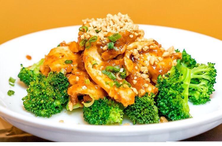 Rama Peanut · Sauteed with our homemade peanut sauce served on a bed of broccoli.
