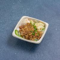 Tataki Bowl · 3 scoops of seared albacore, ponzu, fried onion, green onion, ginger, wasabi and sesame seeds.