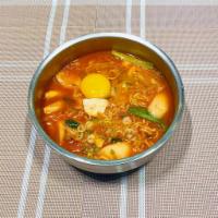 Kimchi Soon Tofu Ramen · Nuddle made of wheat flour, tofu, sodium, pepper, onion, scallion, kimchi