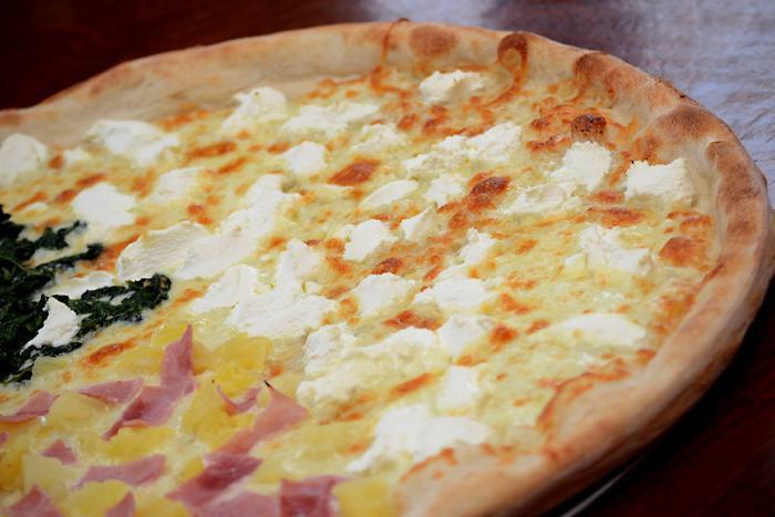 White Pizza · 