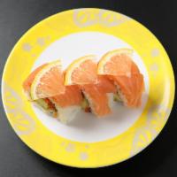 49 Er’s Roll (9 pcs) · Tobiko avocado roll topped with salmon, and lemon.