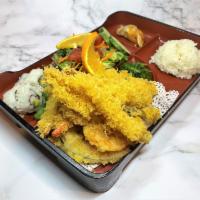 Shrimp and Vegetable Tempura · Shrimp and mixed vegetable tempura. Served with soup and salad.  Choice of dressing.