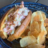 Lobster Roll · Lobster meat, celery, shallots, Mayo, potato chips