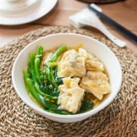 Wonton Soup 鲜虾净云吞 · Six pieces of wonton, serve with soup and chinese green