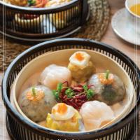 Dim Sum Garden Platter 稻香点心拼盘 · 12 pieces signature dimsum, Include Shrimp dumpling/Scallop shumai/Vegetable dumpling/roast ...